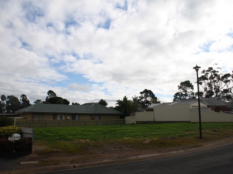 3 Blue Court, Strathalbyn SA 5255