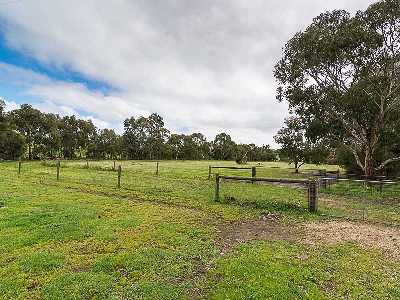 492 Alexandrina Road, Strathalbyn SA 5255