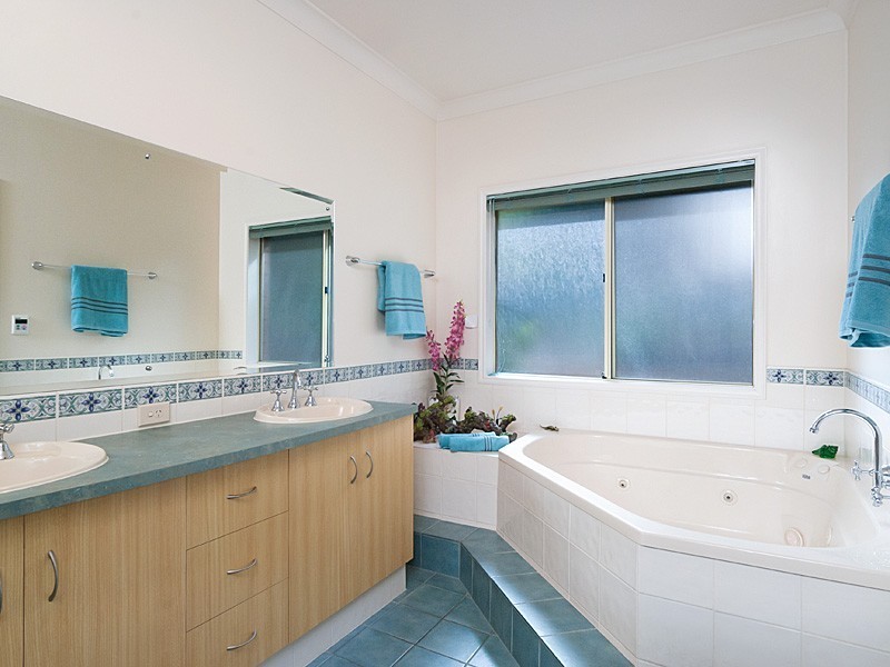 3 Wellow Crescent, Mount Barker SA 5251