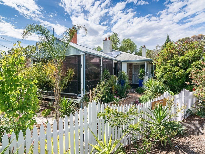 1 Sunter Street, Strathalbyn SA 5255