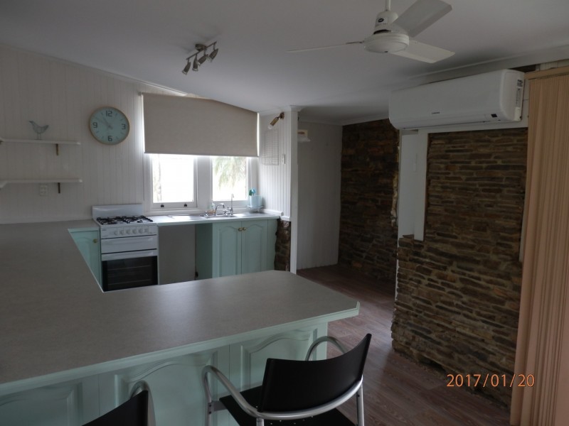 28 Marchant Road, Strathalbyn SA 5255