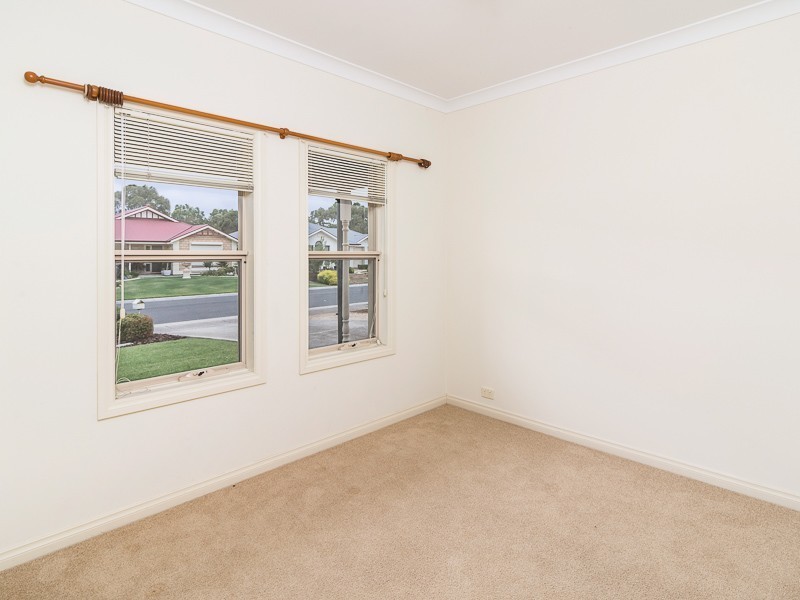 20 Strathmont Drive, Strathalbyn SA 5255