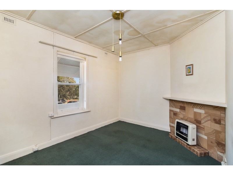 6 Alfred Place, Strathalbyn SA 5255