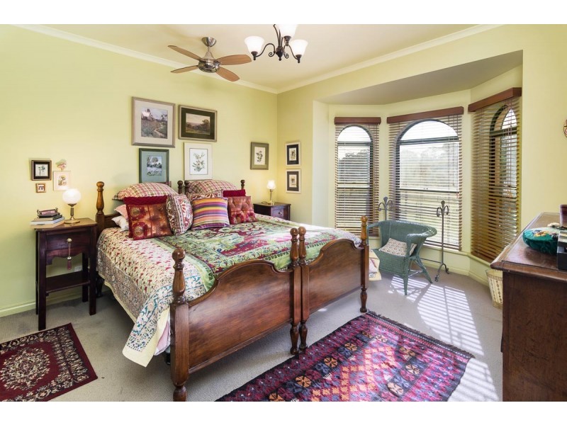 15 Love Avenue, Strathalbyn SA 5255