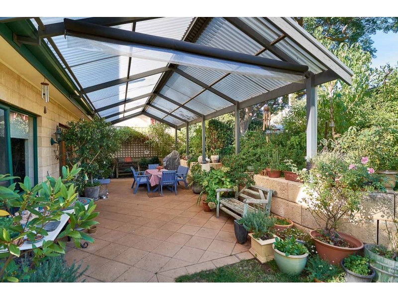 15 Love Avenue, Strathalbyn SA 5255