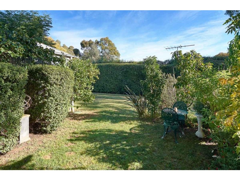 15 Love Avenue, Strathalbyn SA 5255