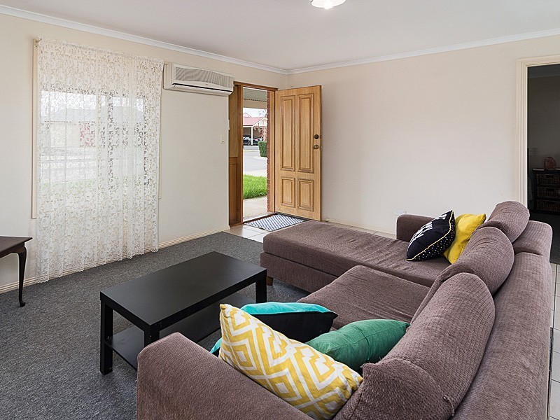 2/71 Strathmont Drive, Strathalbyn SA 5255