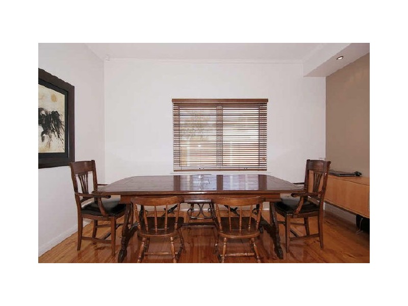 2 Reedie Street, Henley Beach SA 5022