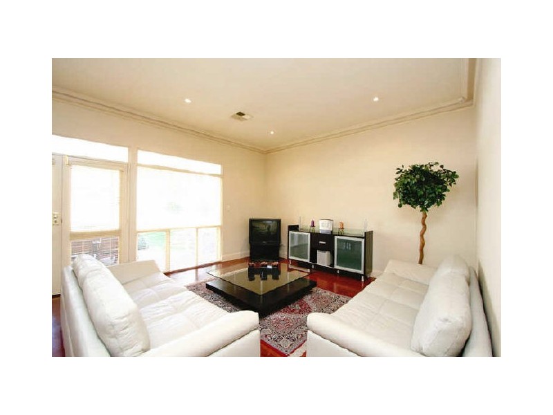 2 Arnold Street, Kingswood SA 5062