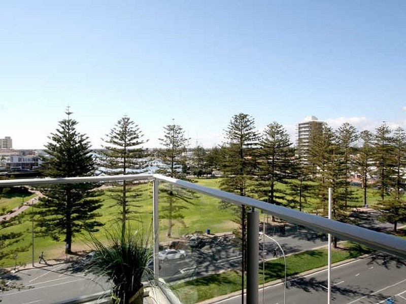 627/29 Colley Terrace, Glenelg SA 5045