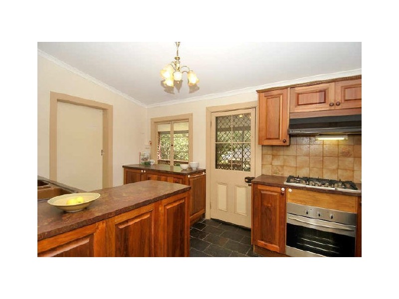 8 David Avenue, Black Forest SA 5035