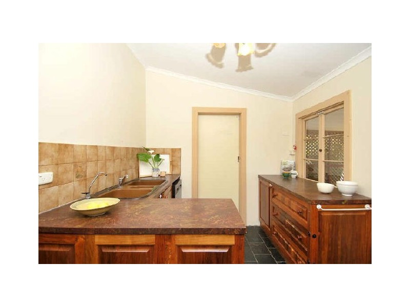 8 David Avenue, Black Forest SA 5035