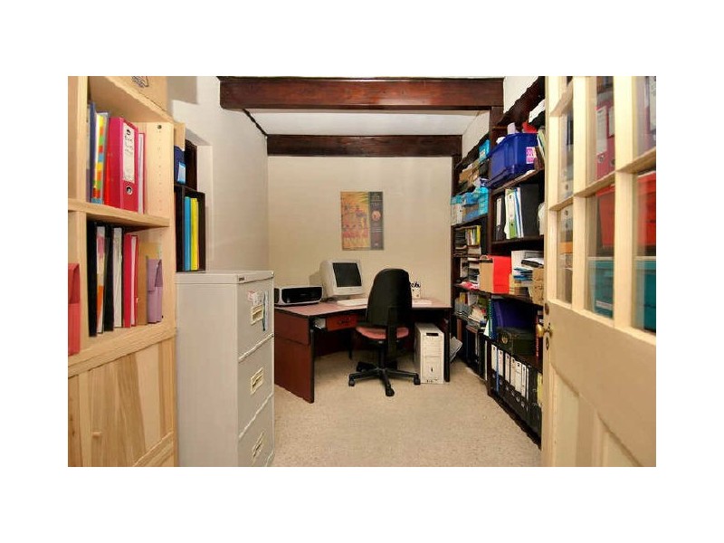 8 David Avenue, Black Forest SA 5035