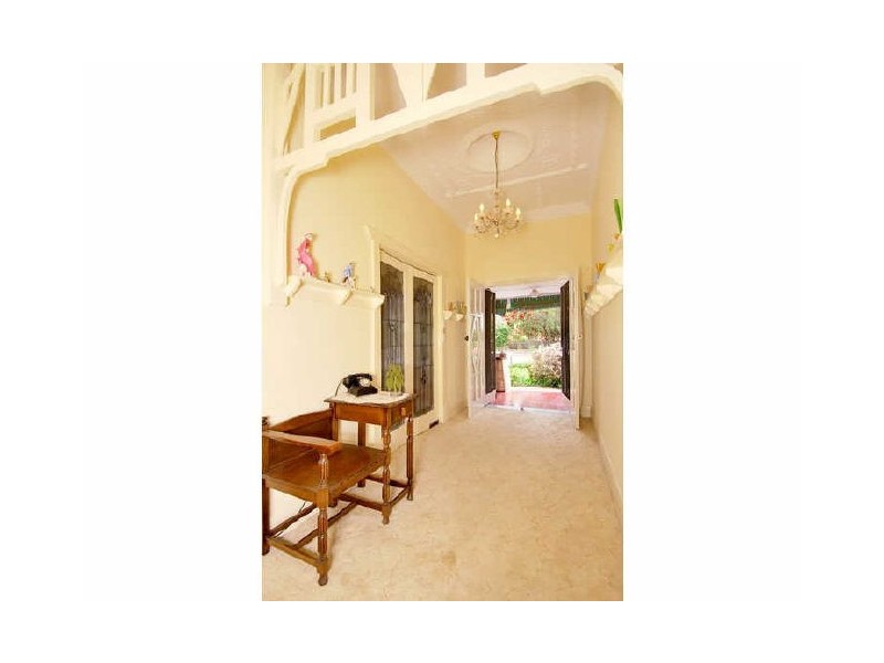 7 Cowper Road, Black Forest SA 5035