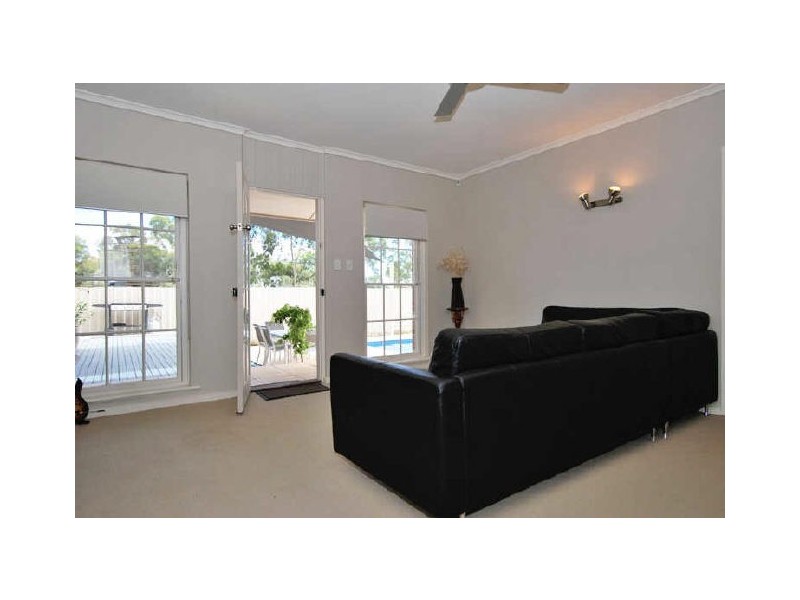 18 Heatherbank Terrace, Stonyfell SA 5066