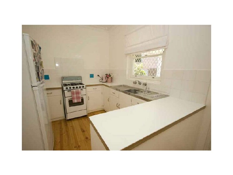 3 Kalimna Avenue, Campbelltown SA 5074