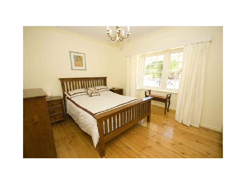 3 Kalimna Avenue, Campbelltown SA 5074