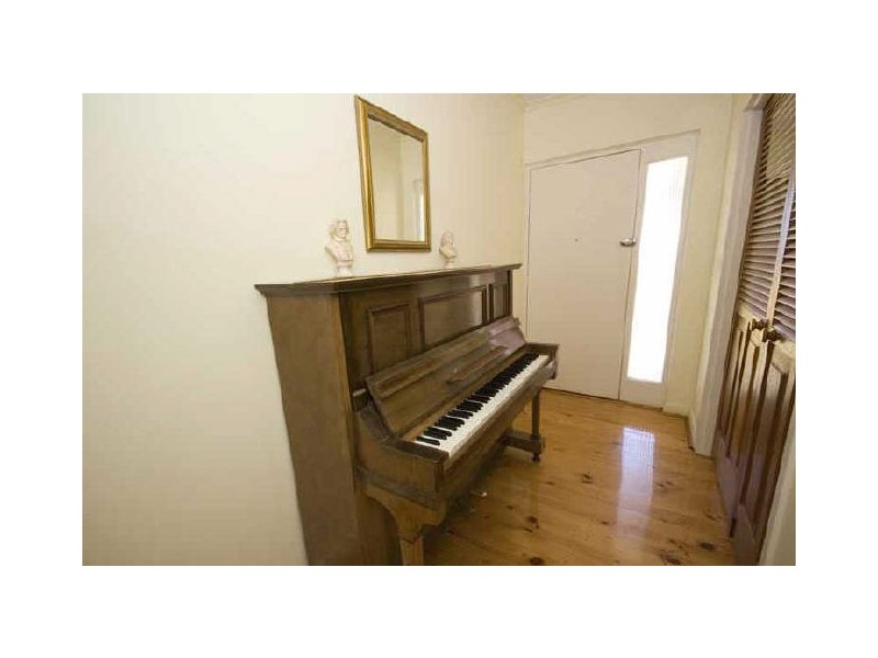 3 Kalimna Avenue, Campbelltown SA 5074