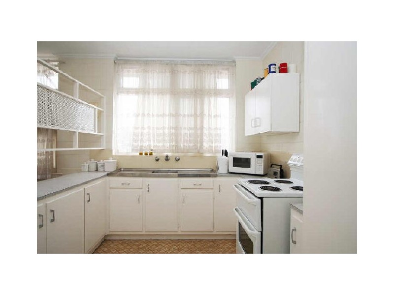 12/21 Nile Street, Glenelg SA 5045