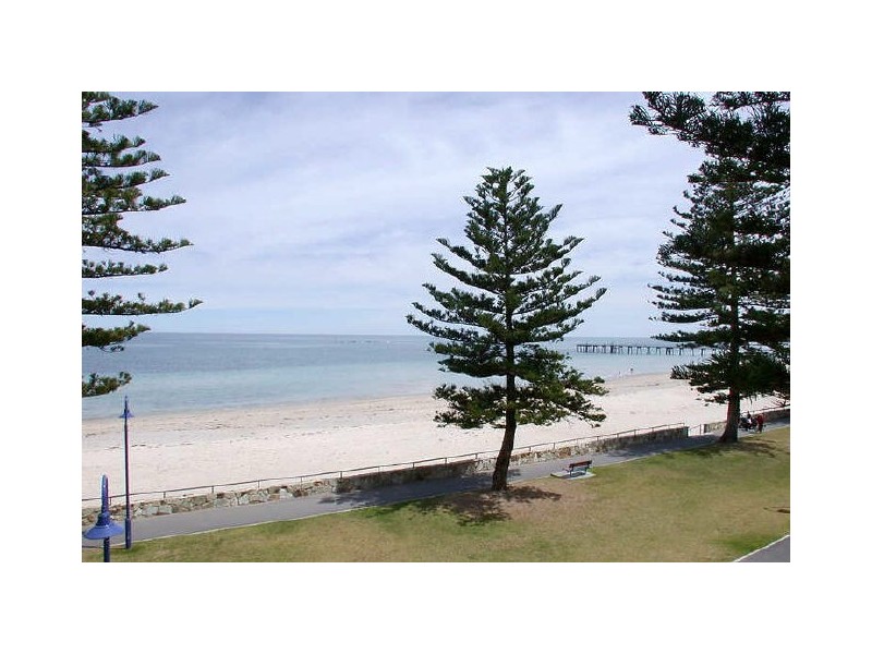 12/21 Nile Street, Glenelg SA 5045