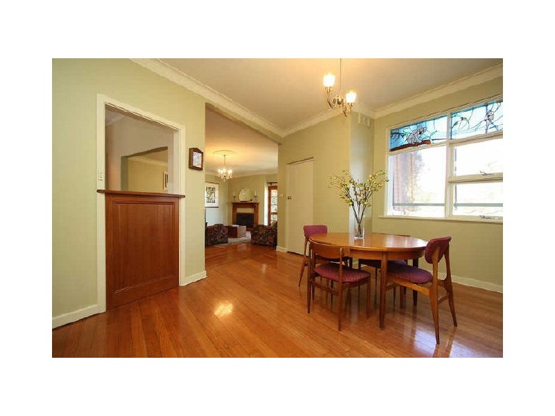 13 Edinburgh Avenue, Stonyfell SA 5066