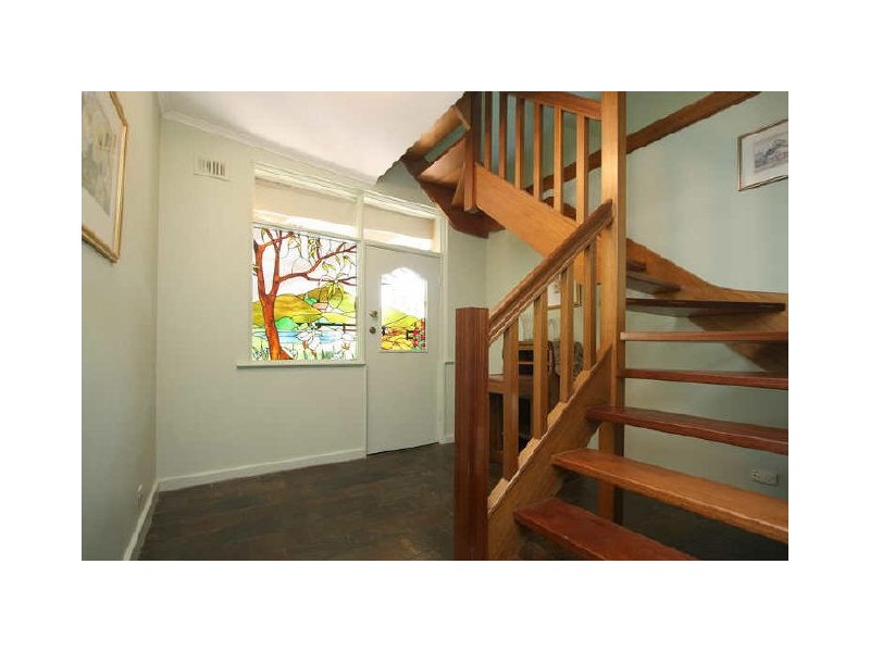 13 Edinburgh Avenue, Stonyfell SA 5066