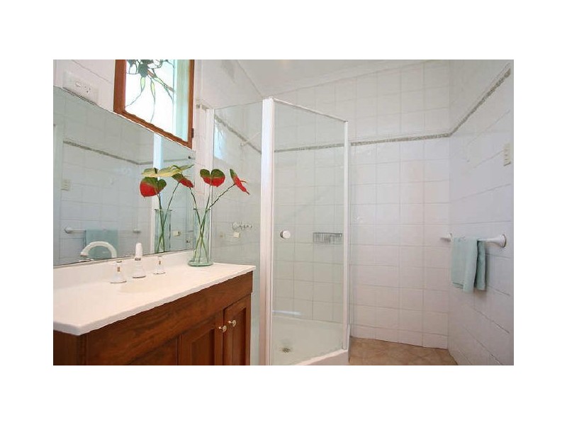 13 Edinburgh Avenue, Stonyfell SA 5066