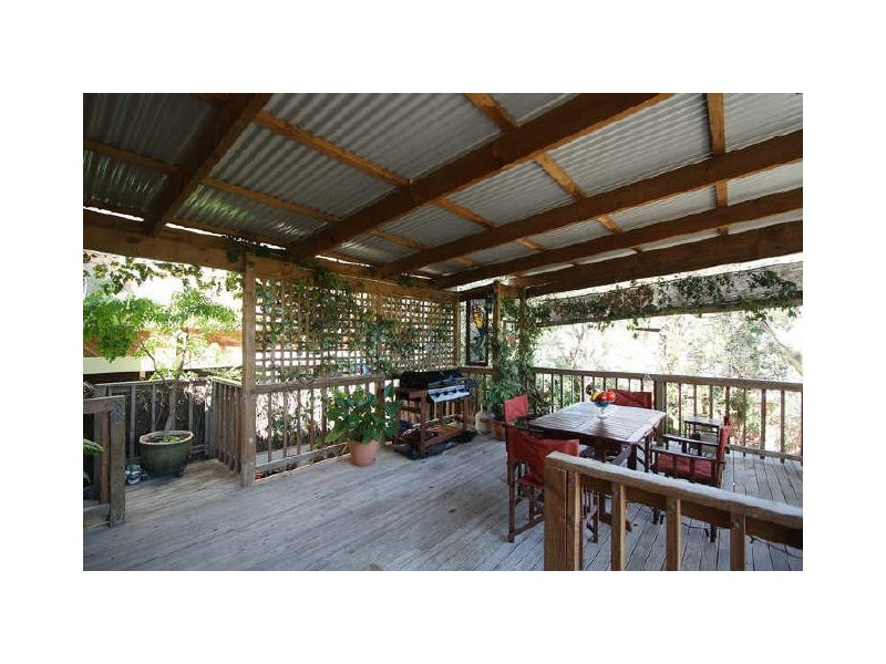 13 Edinburgh Avenue, Stonyfell SA 5066