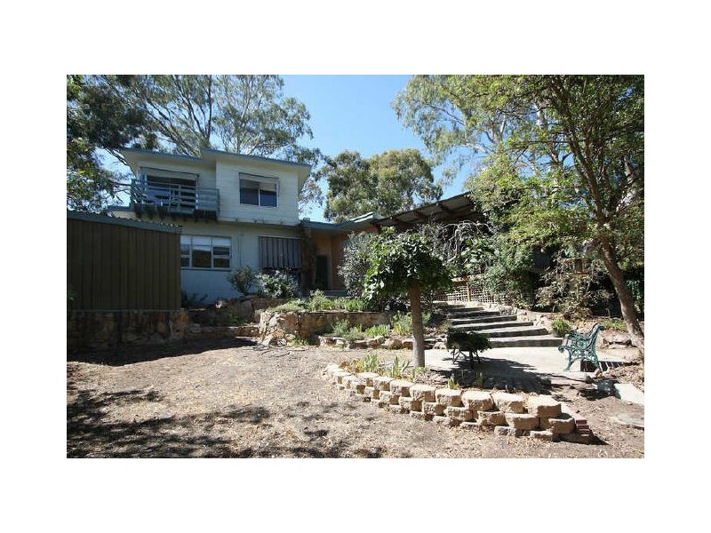 13 Edinburgh Avenue, Stonyfell SA 5066