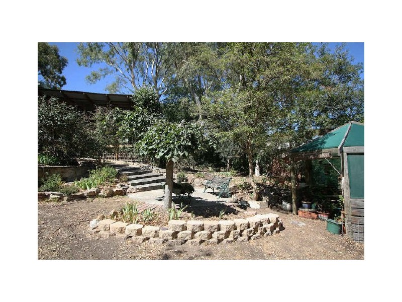 13 Edinburgh Avenue, Stonyfell SA 5066