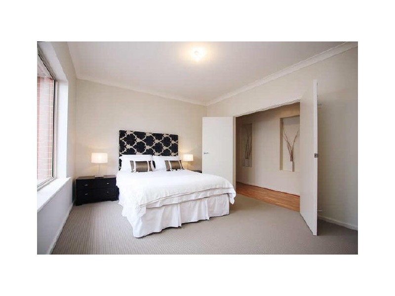 12a Parsons Grove, Park Holme SA 5043