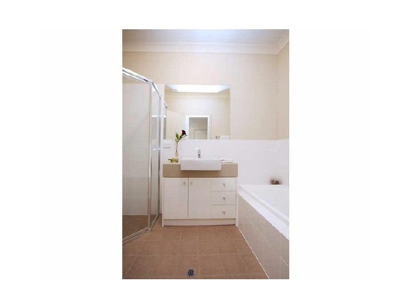 12a Parsons Grove, Park Holme SA 5043