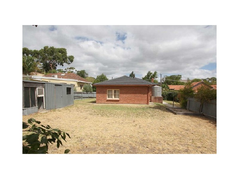 1 Nilpinna Street, Burnside SA 5066