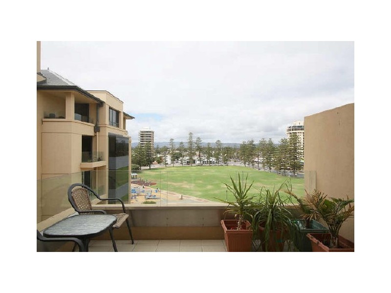 55/32 Colley Terrace, Glenelg SA 5045