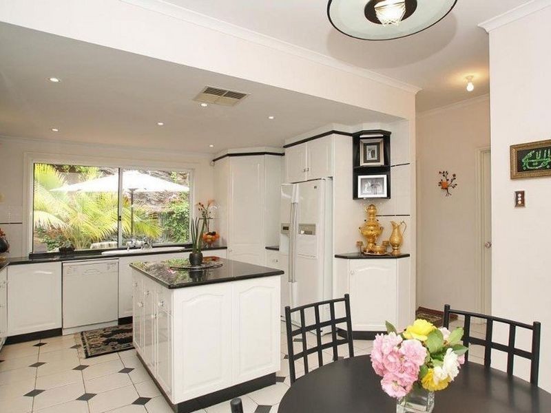 6 Gamma Crescent, Panorama SA 5041