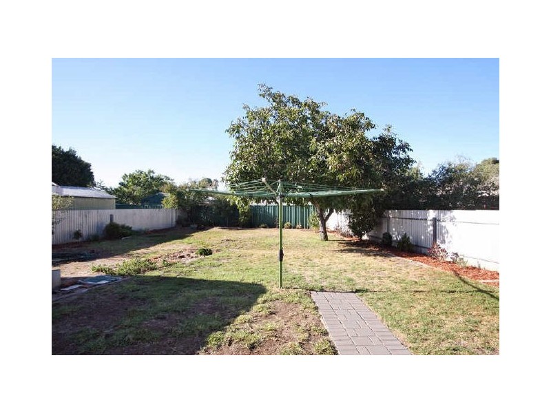 2 Quirke Avenue, Morphettville SA 5043