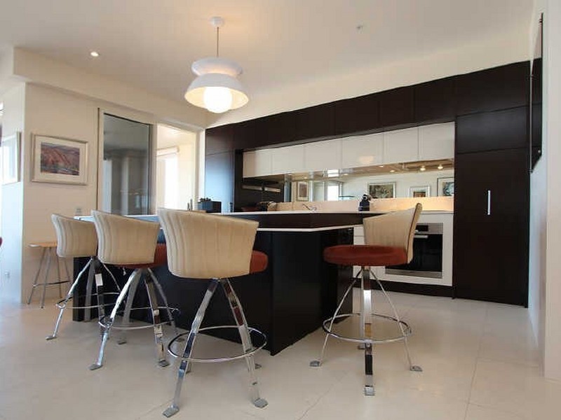 49/3 Holdfast Promenade, Glenelg SA 5045