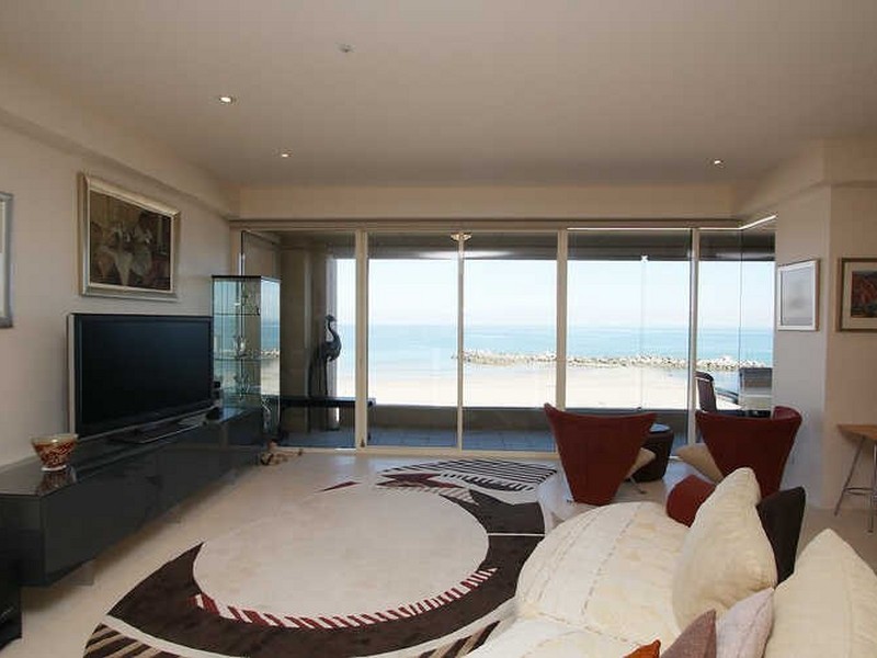 49/3 Holdfast Promenade, Glenelg SA 5045