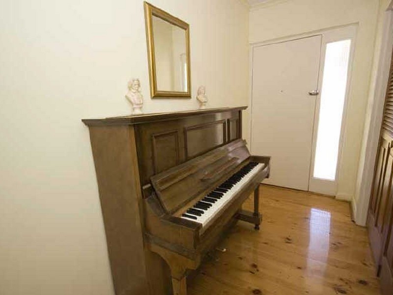 3 Kalimna Avenue, Campbelltown SA 5074