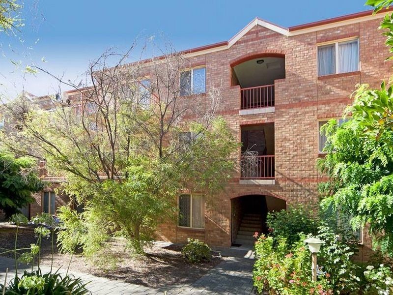 15/29 St Helena Place, Adelaide SA 5000