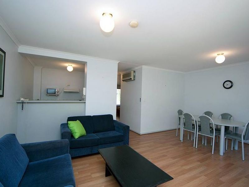 15/29 St Helena Place, Adelaide SA 5000