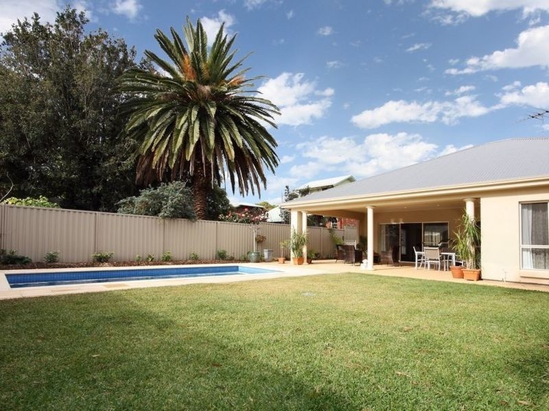 22 Palmer Avenue, Myrtle Bank SA 5064