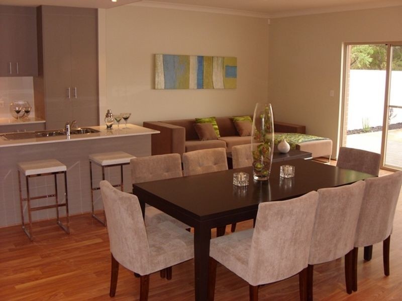 12 Parsons Grove, Park Holme SA 5043