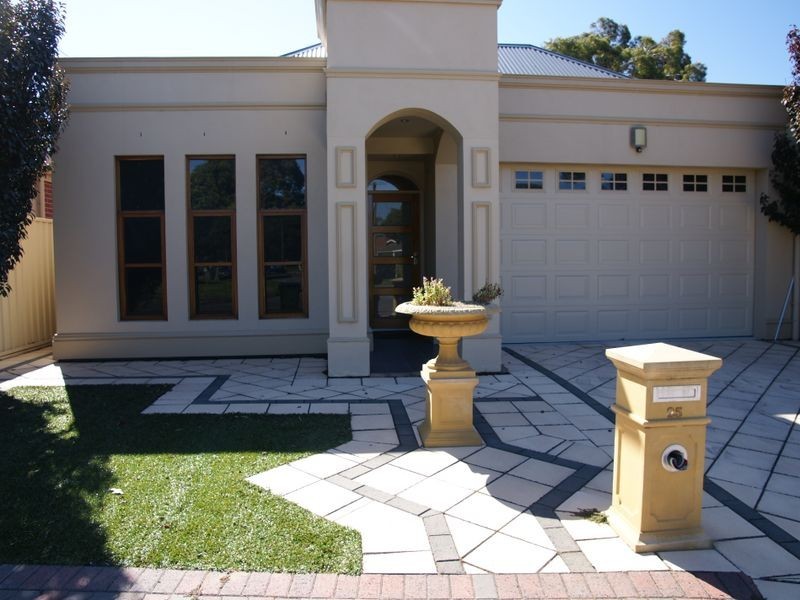 25 Hobart Road, Henley Beach South SA 5022