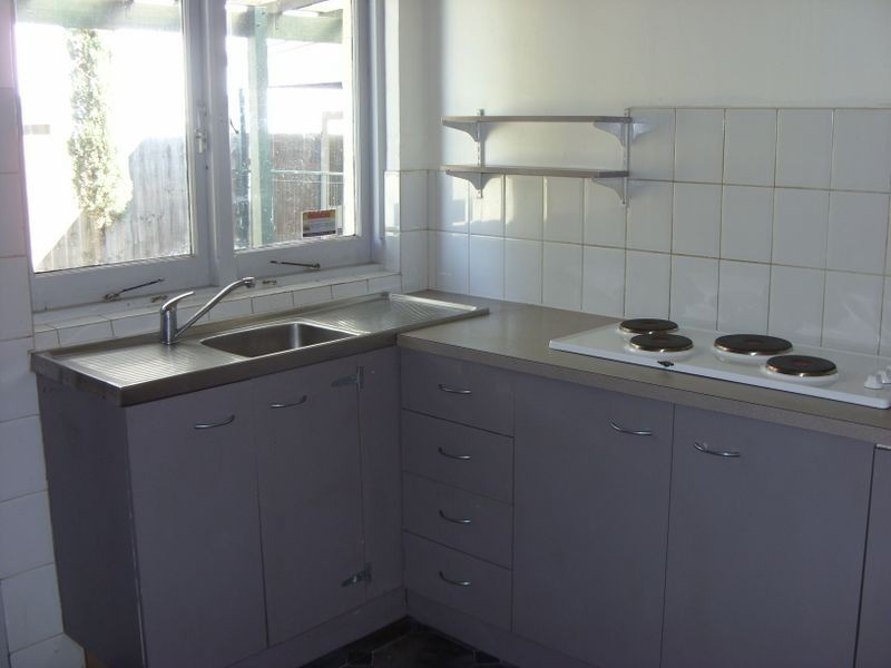 24 Hillview Road, Kingswood SA 5062