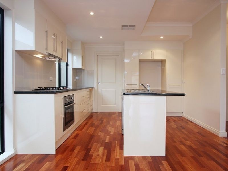 15 Condada Avenue, Park Holme SA 5043