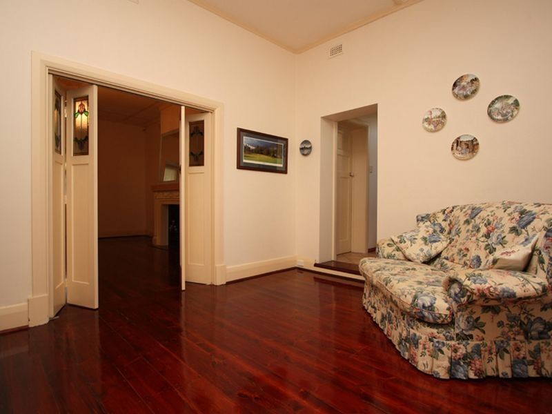 13 Truro Avenue, Kingswood SA 5062