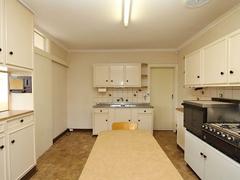 8 Wallis Street, Parkside SA 5063