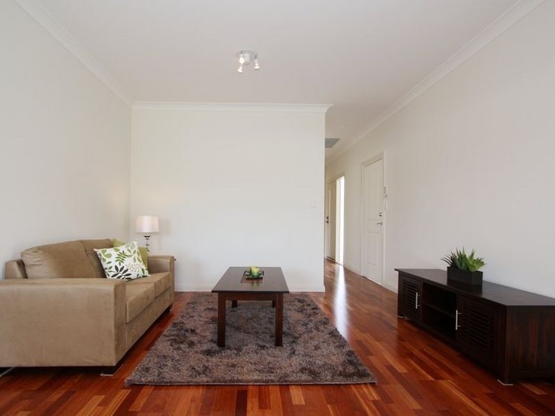 6a Finchley Street, Clovelly Park SA 5042