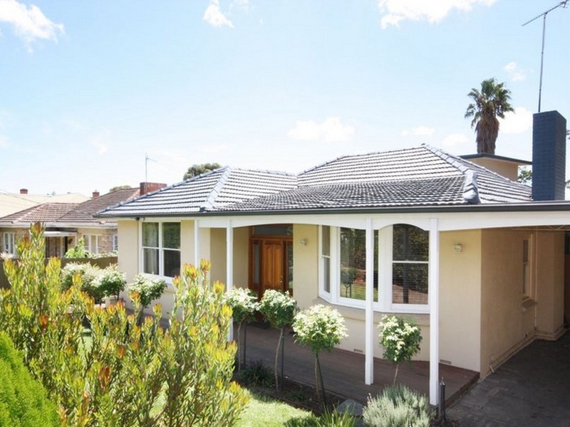 2 Ferguson Avenue, Myrtle Bank SA 5064